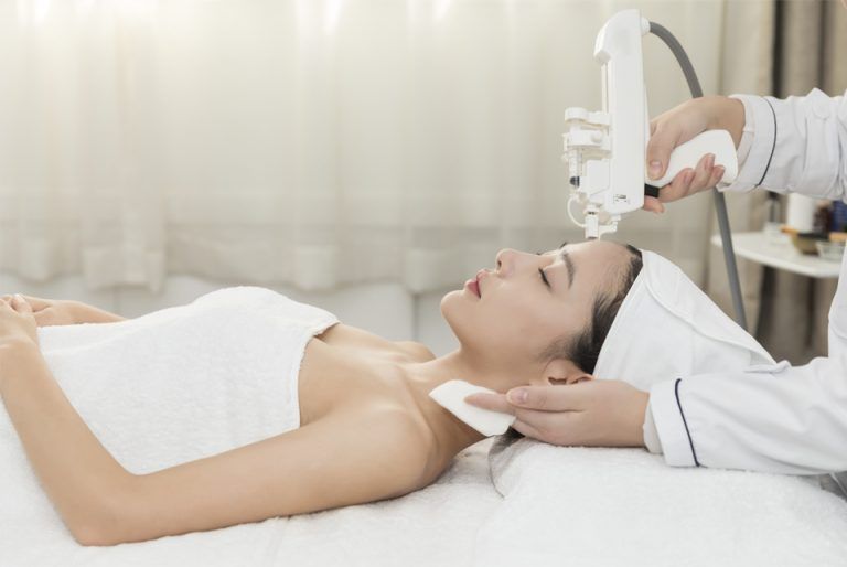 Làm đẹp từ cấy tế bào gốc từ cá thể sống